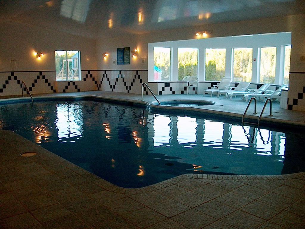 Auberge Le Cabanon Saint Zenon Exteriör bild